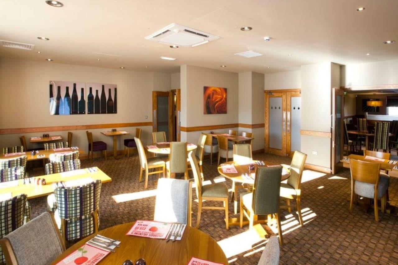 Premier Inn Inverness West 외부 사진