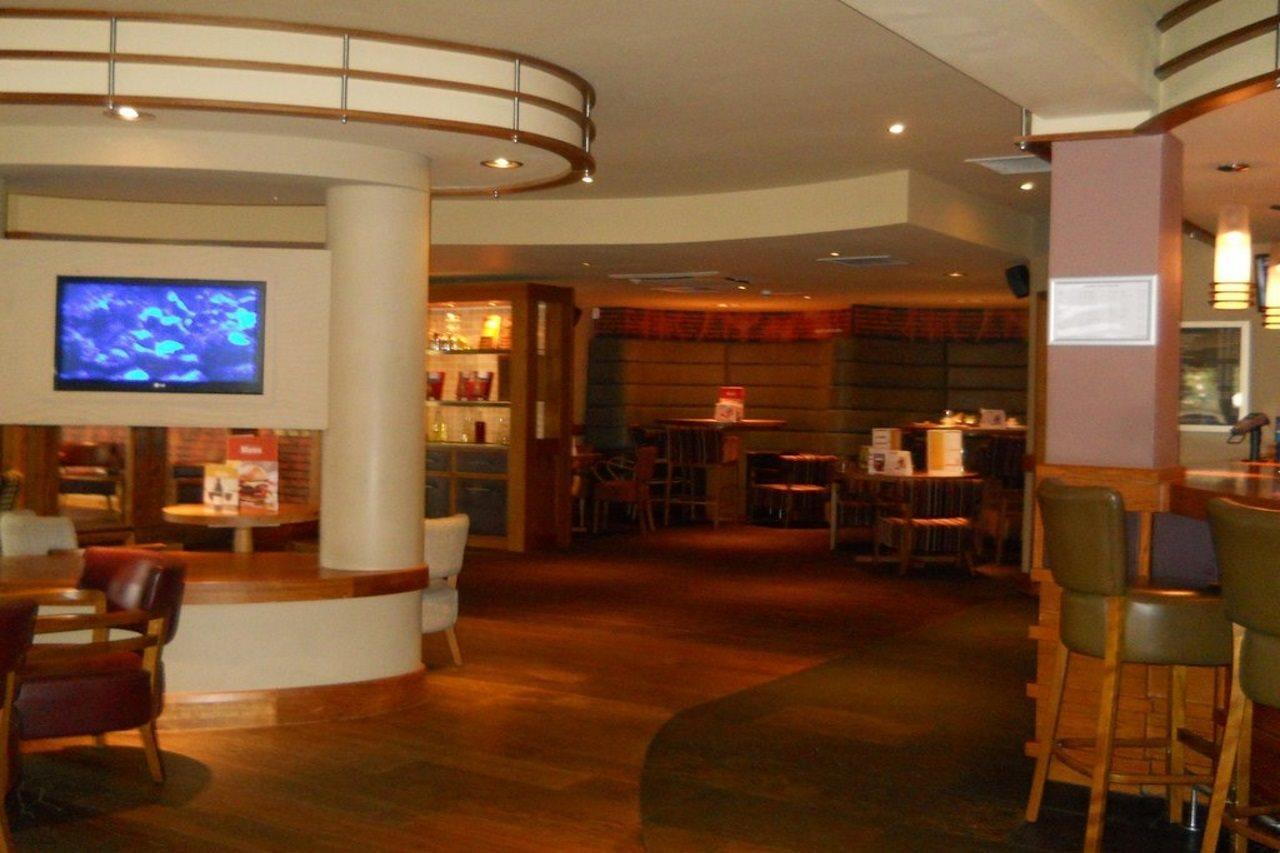 Premier Inn Inverness West 외부 사진